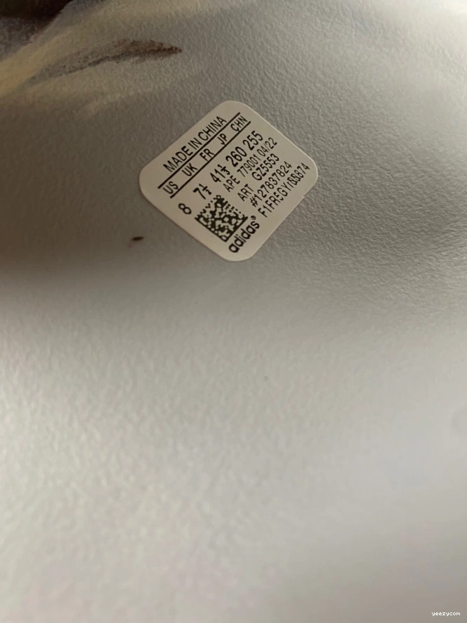 Adidas GZ5553 Yeezy Slide 0810
